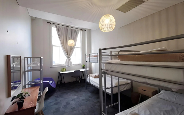 Big Backpackers Hostel