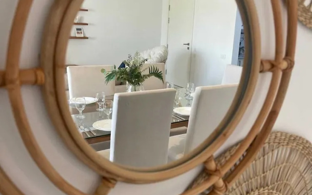 Xuru Stays I Charming & Beautifully Styled 3bdr @ Swan Lake Gouna