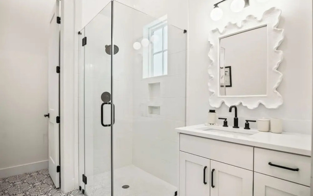 Salty Beaches 226 BAR