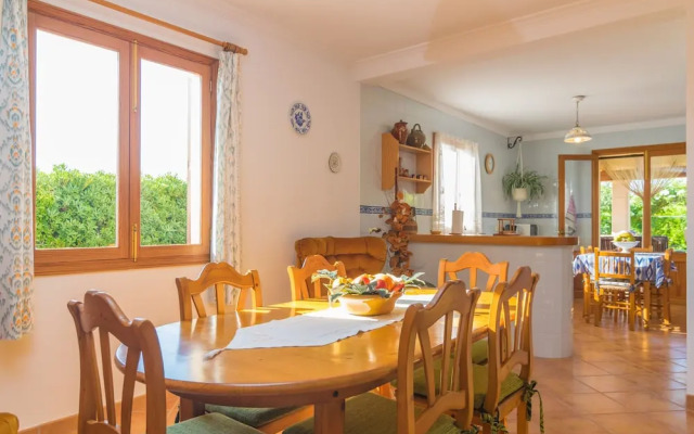 Can Tut in Campanet With 3 Bedrooms and 2 Bathrooms