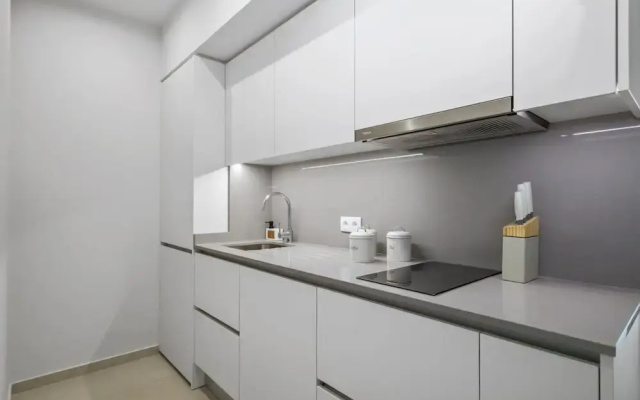 Studio Palace B by Homie