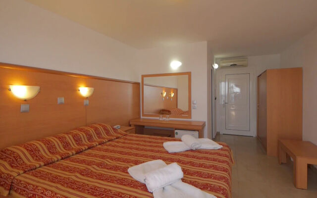 Ilyssion Hotel