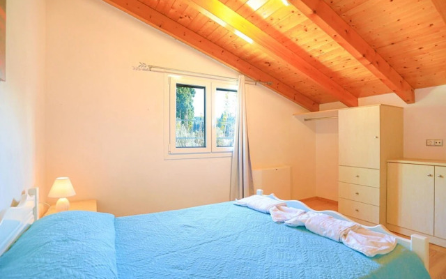 Green Family Villa in Agios Ioannis