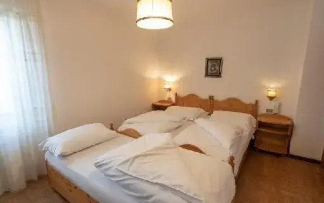 Hotel Fontana