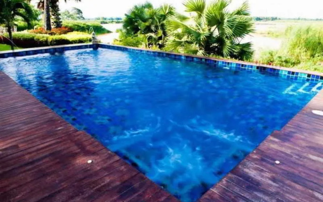 Uthai River Lake Resort