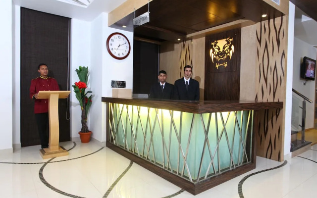 Hotel Tigers Roare'
