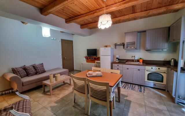 Asion Lithos - Deluxe Two Bedrooms