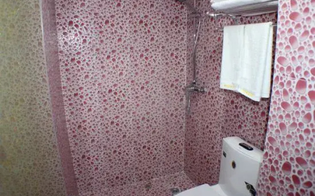 Shanghai Heshe Fashion Hotel
