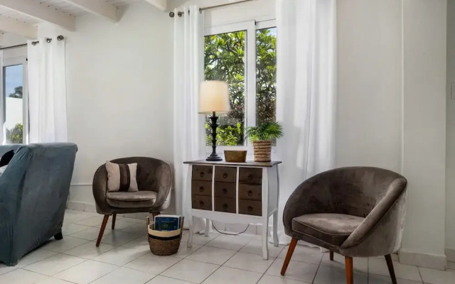 Large Villa-pool-6 Room-sleeps 14-nearby Marriott