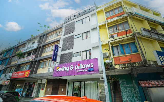 Swiss Cottage Hotel