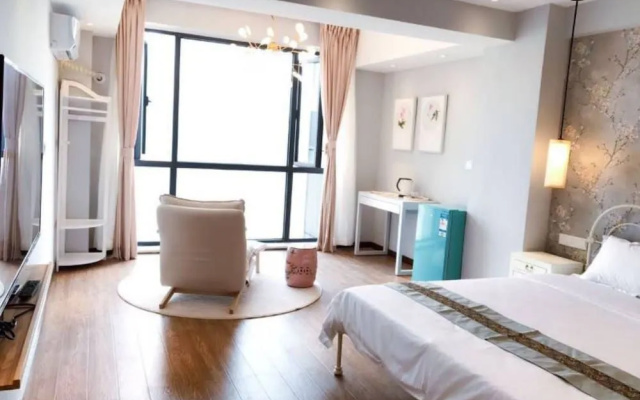 Ou Ran Jian Hotel