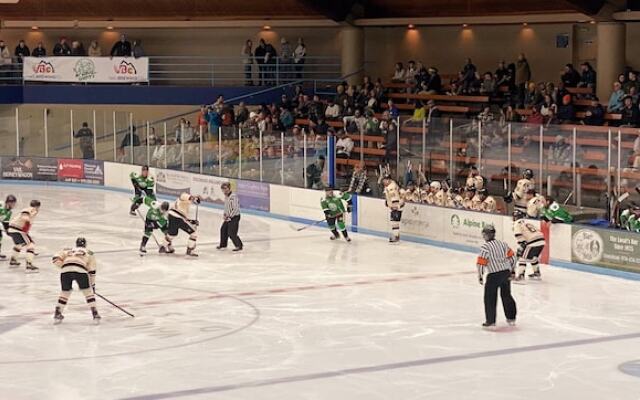 #407 Vail International