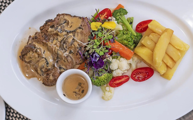 Saggys Suites Hotel & Spa