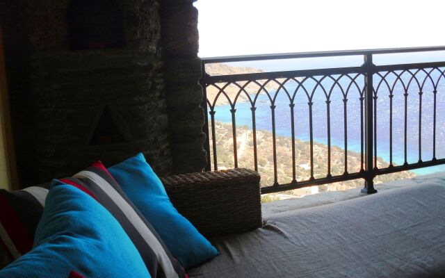 Aegean Castle  Andros - Adults Only