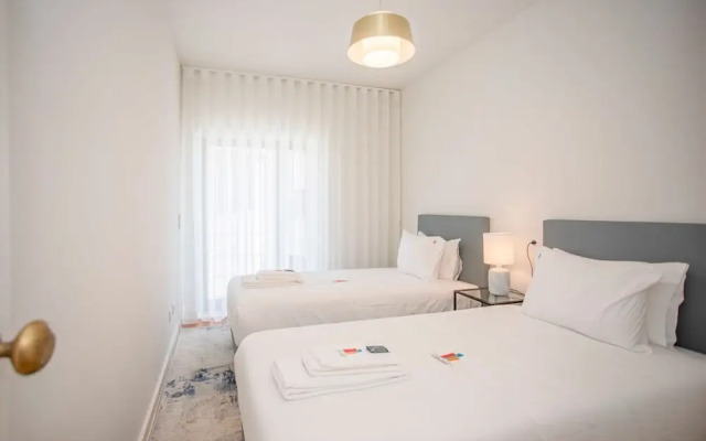 Liiiving in Porto - Design Bright House