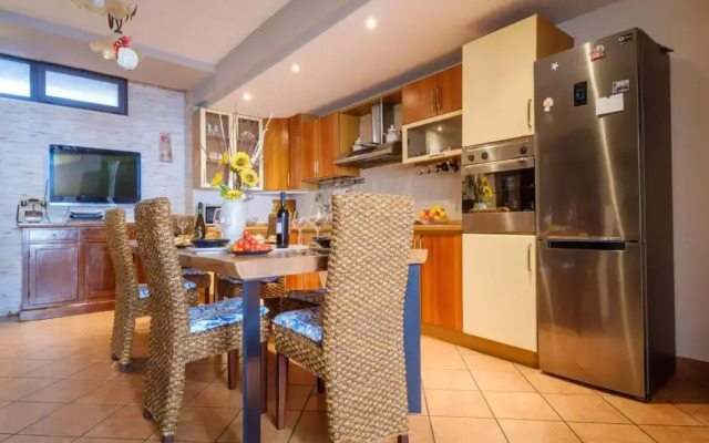 "maestrale" Luxury Holiday