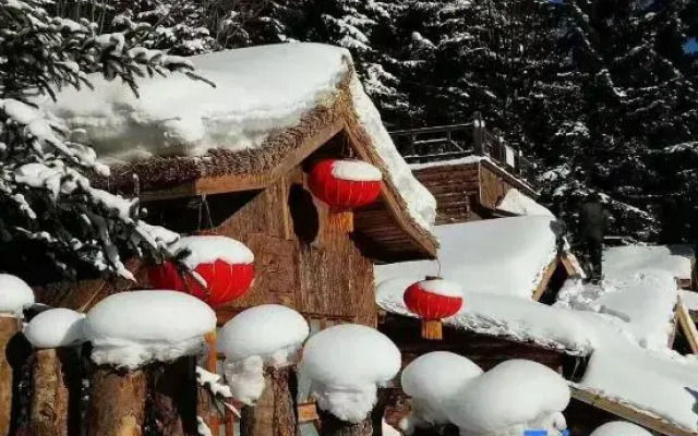 Liu family compound in Snow Valley