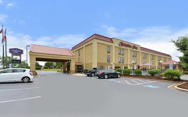 Hampton Inn Raleigh/Clayton I-40