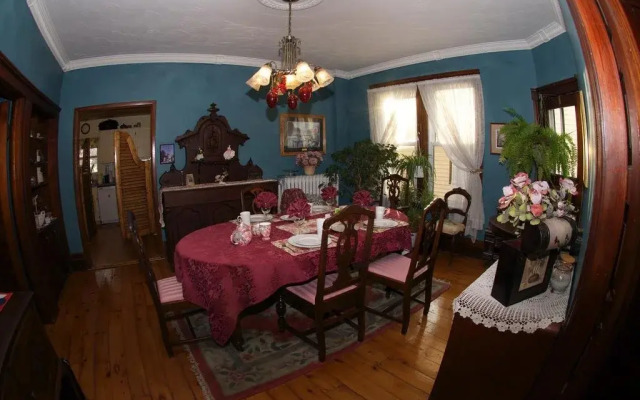 Bondy House Bed & Breakfast