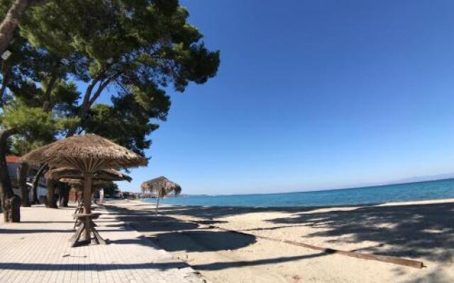 Summer House Pefkochori