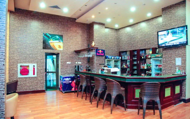 Чарлак Отель