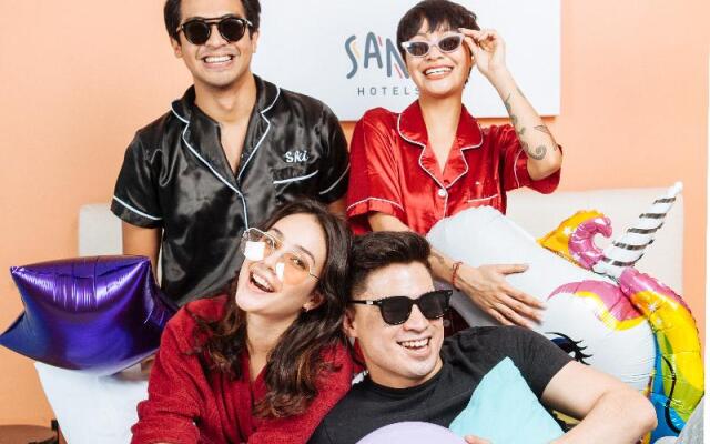 Sans Hotel Laperal Manila - Vaccinated Staff