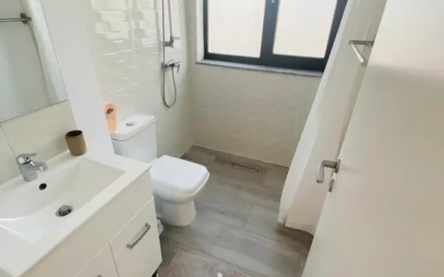 SOHO Apartment - City View with Rooftop Garden