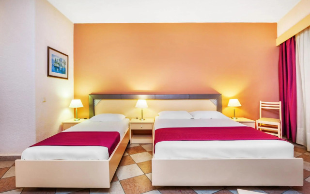 Palladium Hotel