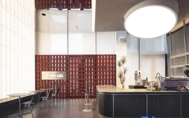 Wink Hotel