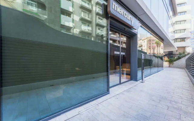 Official Mercury Suites With Rooftop Pool Access