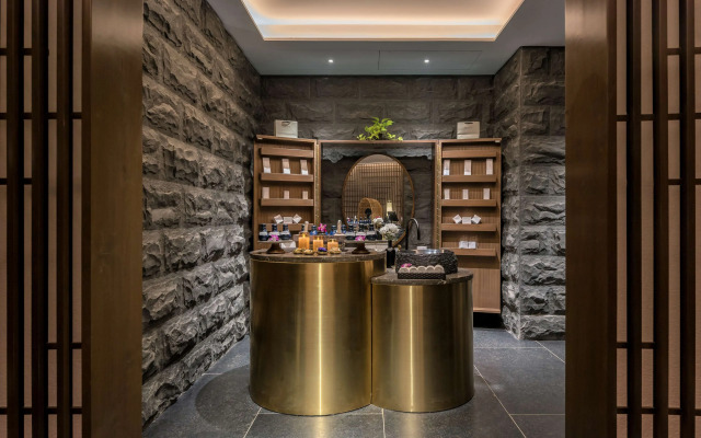 Radisson Blu Hotel & Spa, Nashik