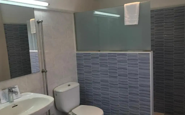 Hostal Esteba