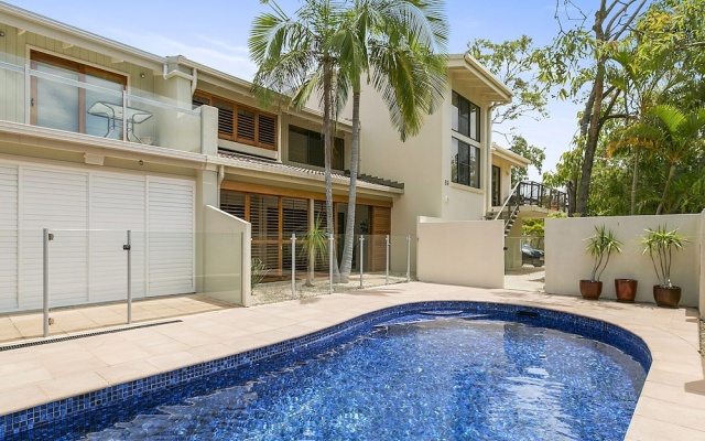 A Superb Location for Enjoying the Best of Noosa - Unit 2/69 Noosa Parade – Pool – Noosa Heads
