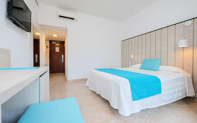 azuLine Hotel Bergantín