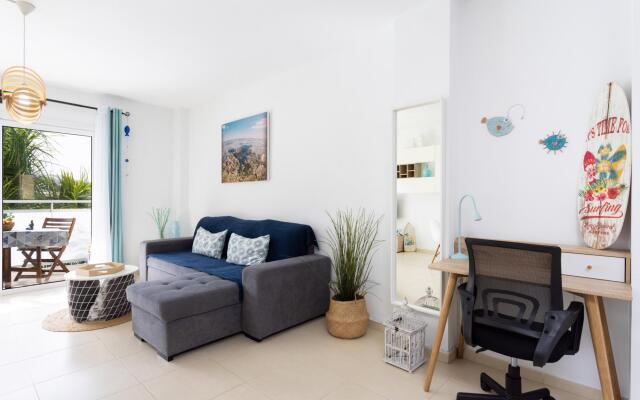 Home2Book Stunning Apartment Bajamar