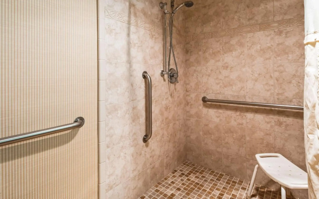 Lompoc Valley Inn & Suites