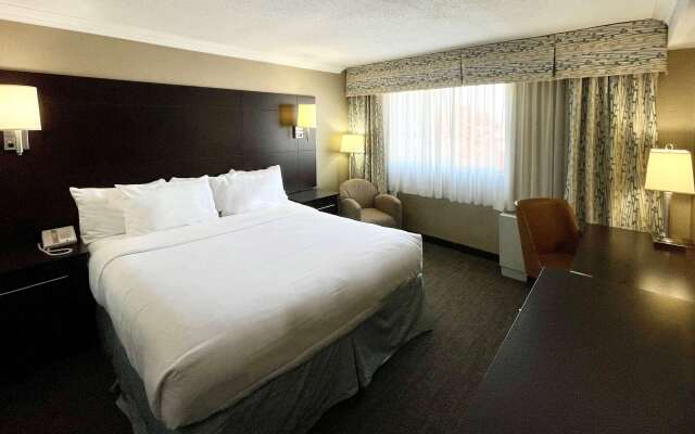 Comfort Inn & Conference Centre Toronto Airport