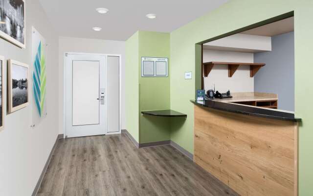 WoodSpring Suites St. Louis Arnold