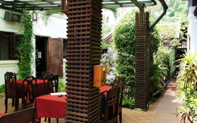 Phousi Guesthouse