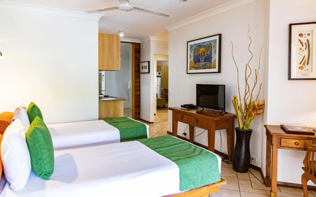 Hibiscus Resort & Spa