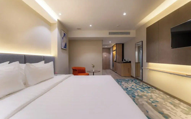 The Skye Phnom Penh Hotel & Apartments