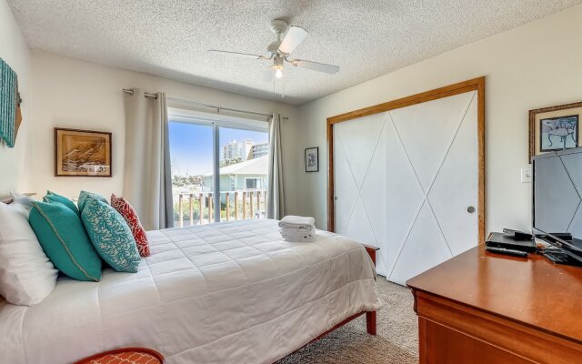 The Other Castle 5 Bedroom Home by RedAwning