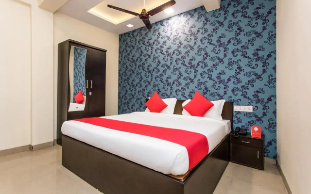 Oyo 16393 Jmc Blue Inn
