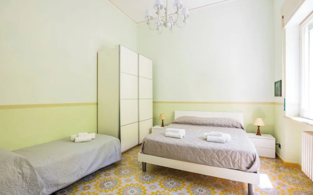 Villa Villari Terrace and Patio by Napoliapartments