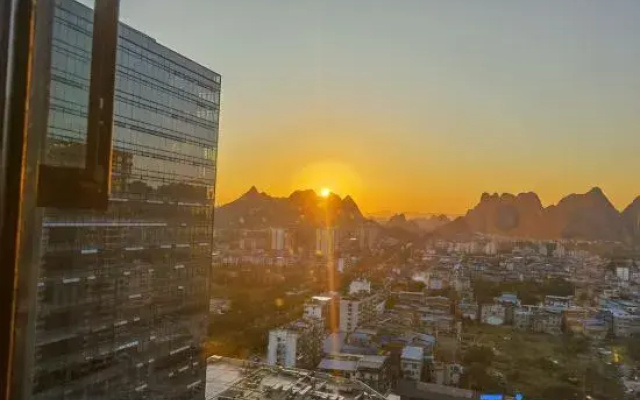 Guilin Boyue Homestay (Railway Station Vientiane City Branch)