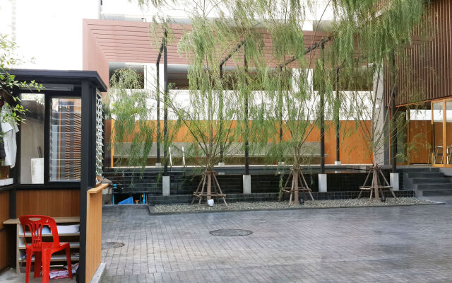 Sereine Sukhumvit 39