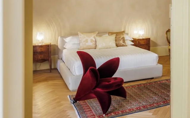 PALAZZO DELLA BIANCA- Royal Experience