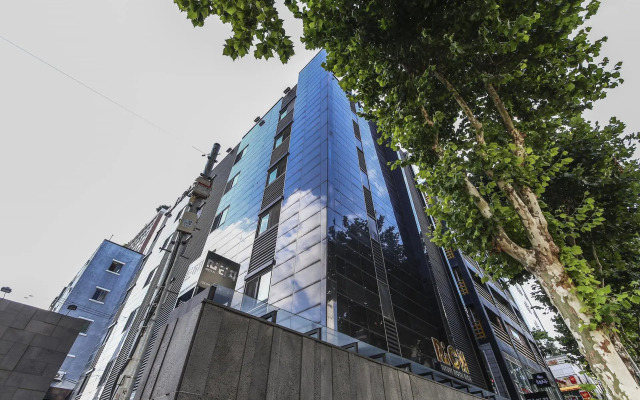 Richi Hotel