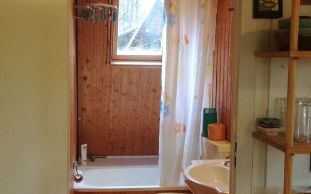 Beautiful Chalet Next to Forest Nature Preserve