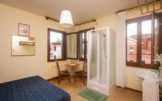 Hotel Dalla Mora
